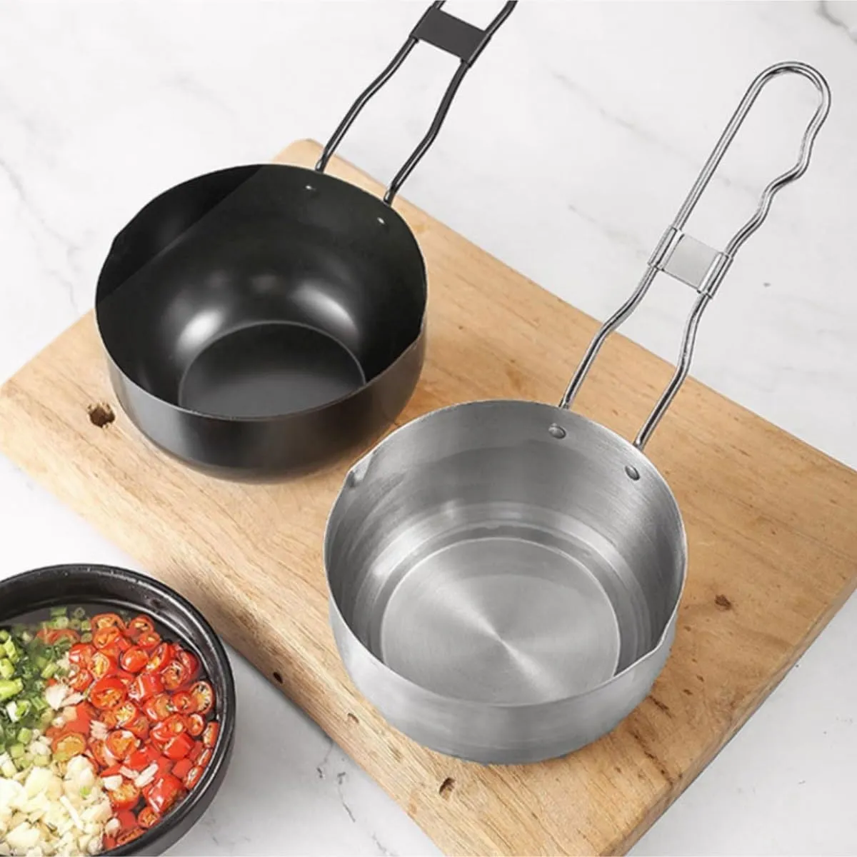 Camping Cookware, Outdoor Deep Pour Hot Oil Small Pot Pour Oil Sauce Pot Household Frying Pot Picnic Cooker Portable Stove(Silver)
