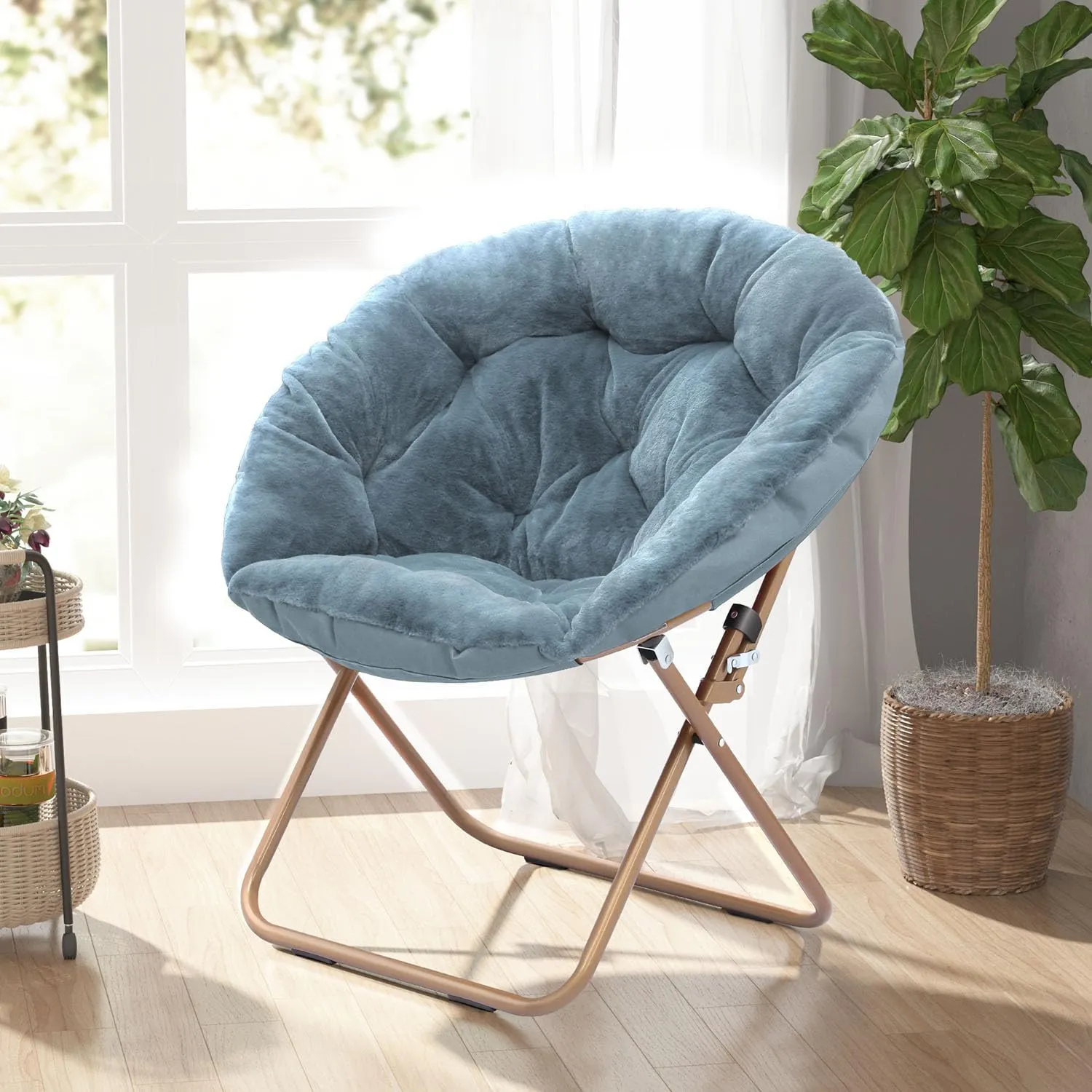 Cozy Saucer Chair, Living Room Chair, Faux Fur Soft Thick Padded Seat, Metal Frame Folding Chair, Comfortable Moon Chair for Living Room, Bedroom, Reading Nook, Modern Style, 1 Pack, Blue