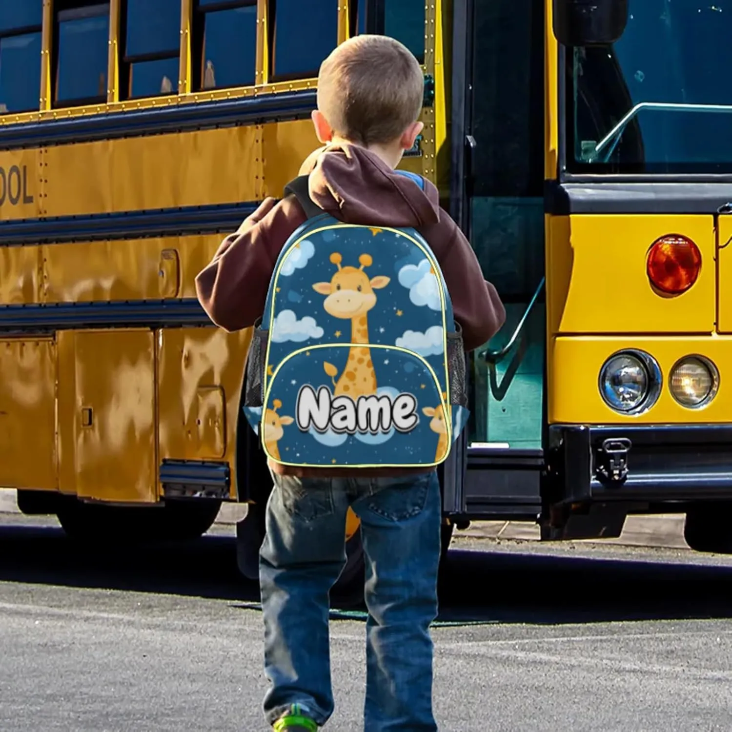 Cute Giraffe Custom Backpack with Name Cute Personalized Small Shoulder Bag Waterproof Travel Casual Backpack with Chest Strap 14.2in