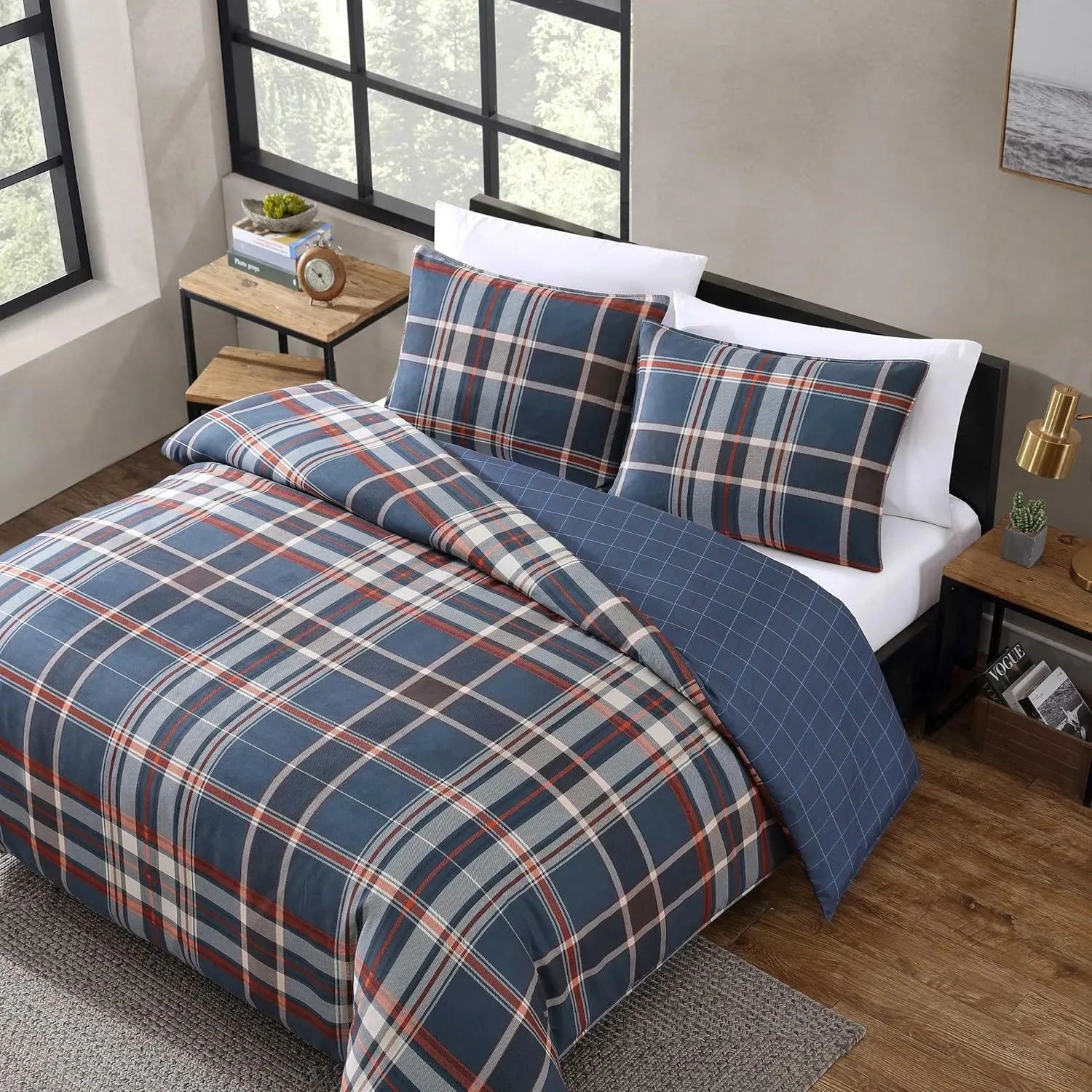 Eddie Bauer - Twin Duvet Cover, Reversible Bedding Set with Matching Shams, Cozy Home Decor (Shasta Lake Navy, Twin)