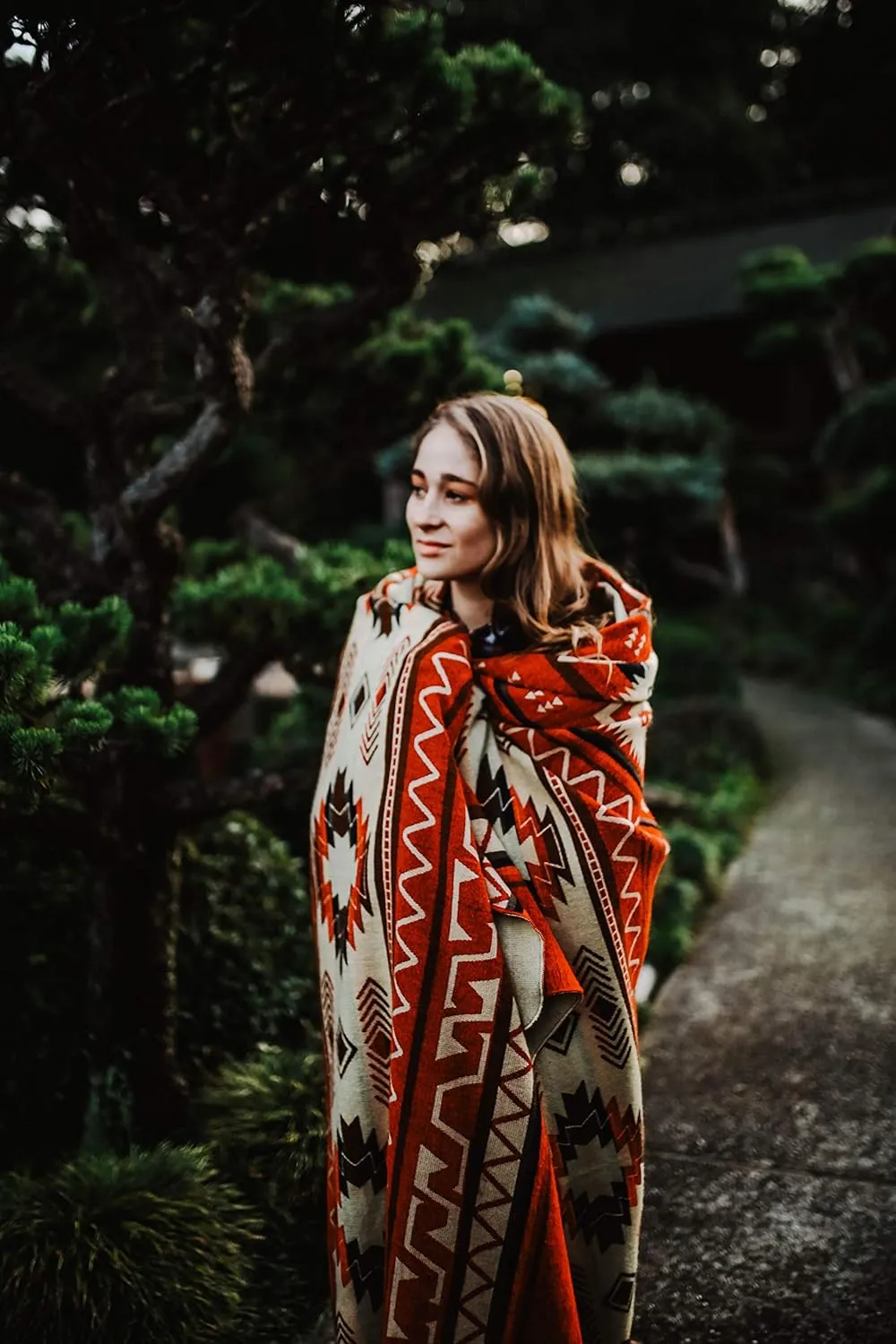 Inca Aztec Throw, Queen, King Blanket | Southwest Indian Navajo Boho Style | Native Cover for Camping, Bedding, Couch, Vanlife | Faux Alpaca, Lightweight, Hypoallergenic (Inti Red, Throw)