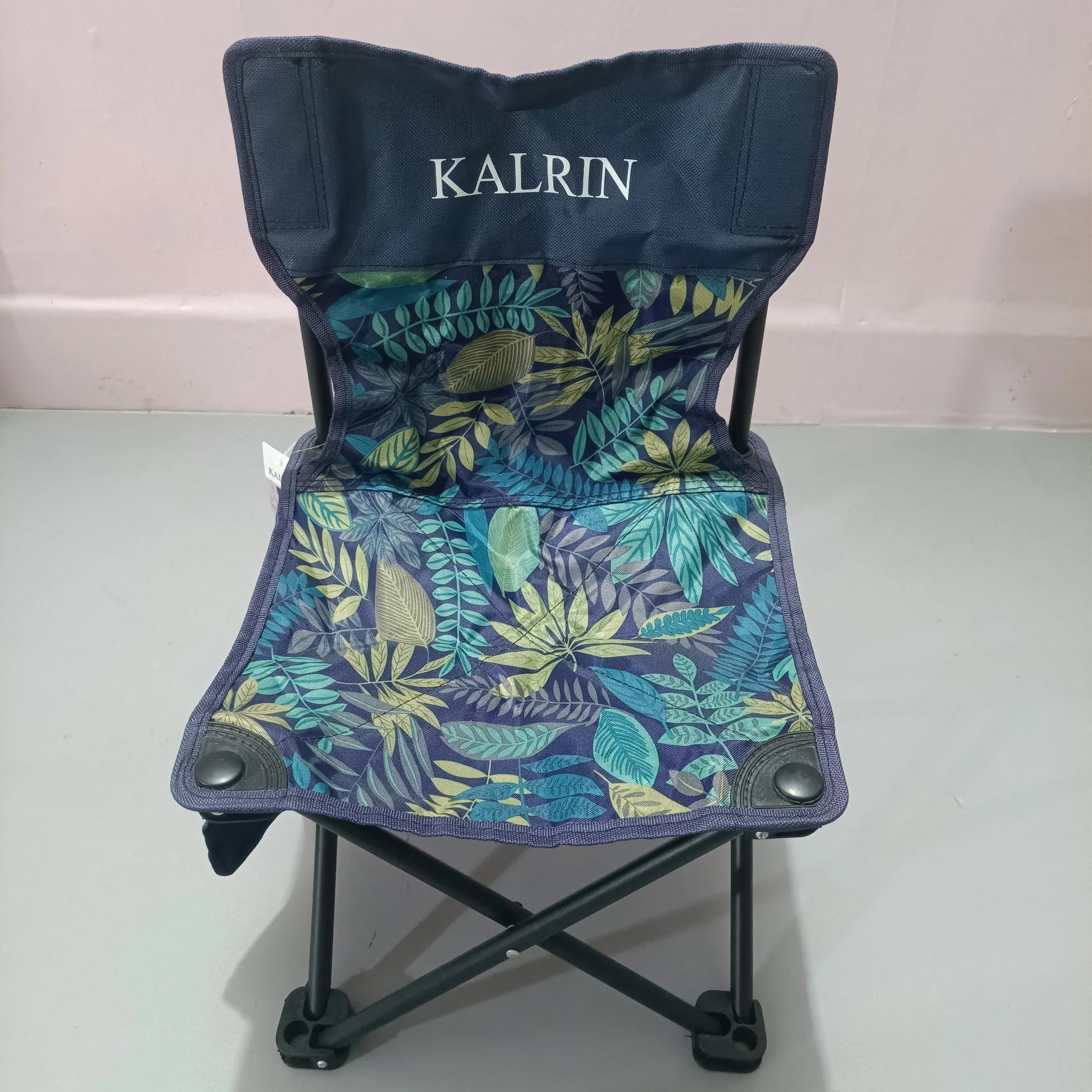 KALRIN Camping furniture,Lightweight and easy to carry, versatile folding camping chairs provide comfort for your outdoor trip