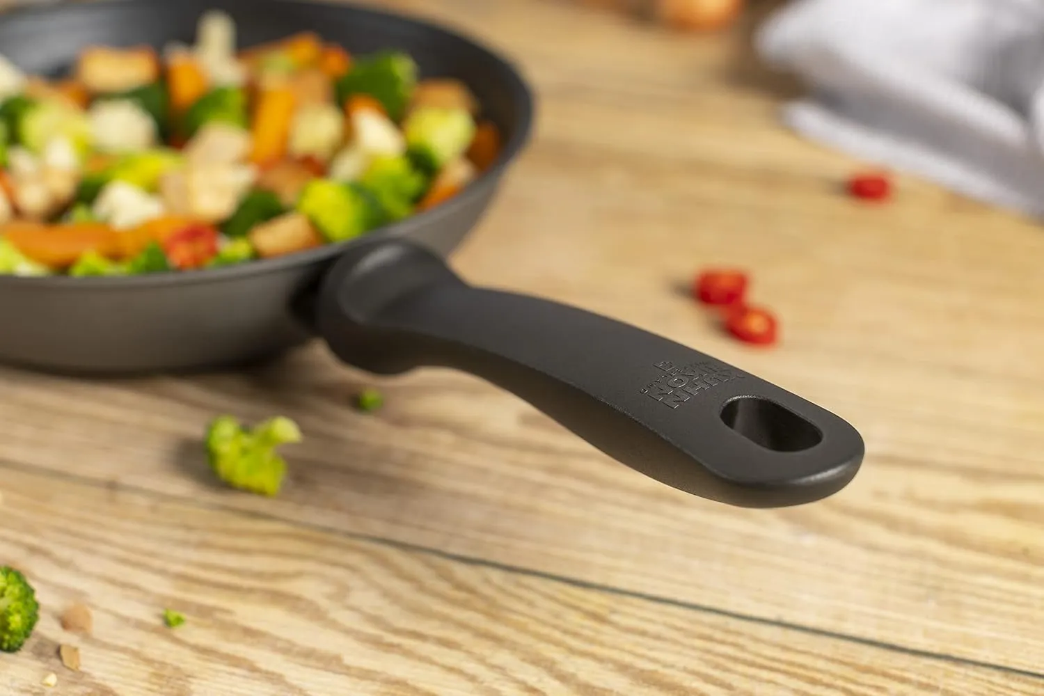 Kuhn Rikon New Life Re-Cycled Aluminium Non-Stick Induction Frying Pan, 8 inch/20 cm, Black