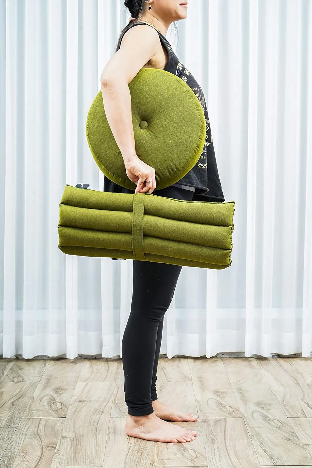 Leewadee Meditation Cushion Set – 1 Small Zafu Yoga Pillow and 1 Small Roll-Up Zabuton Mat Filled with Kapok