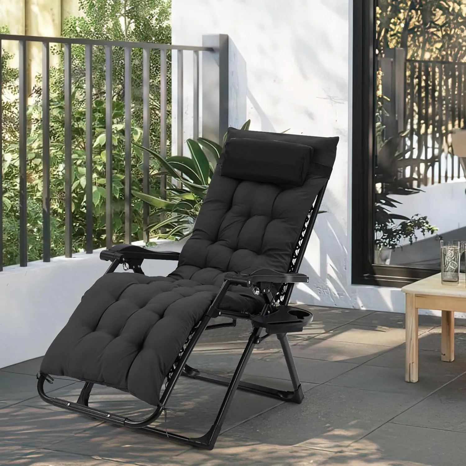 Oversized Padded Camping Chair, Foldable Patio Recliner, 29" Wide Seat Anti Gravity Lounger with Cup Holder, Support 440 LBS