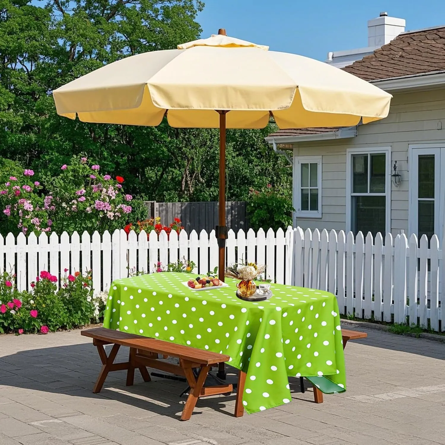 Poise3EHome Outdoor Tablecloth Rectangle with Umbrella Hole Waterproof Green and White Tablecloth for Spring Picnic Party Patio Table Camping, Green Polka Dot (60X104 Zipper)