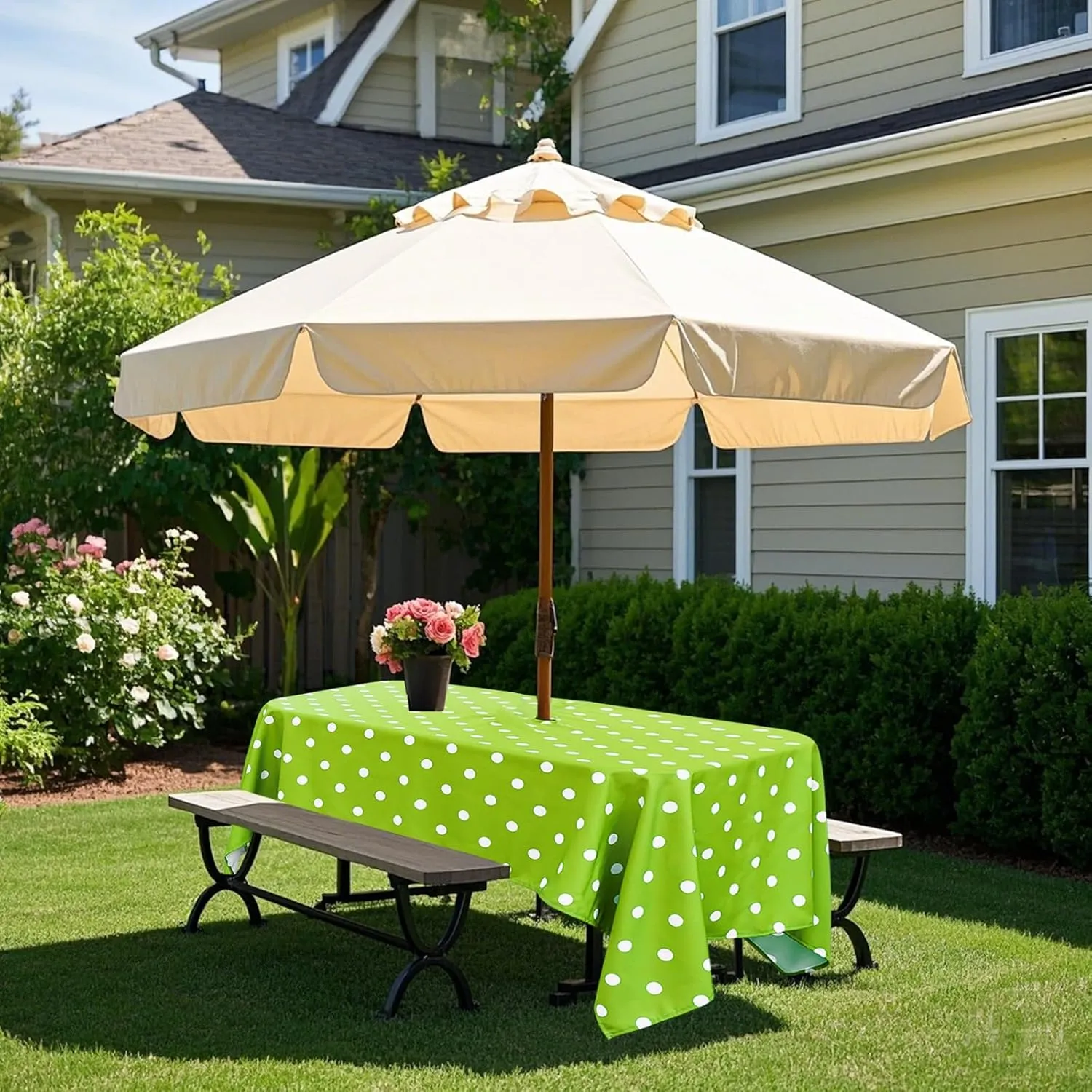 Poise3EHome Outdoor Tablecloth Rectangle with Umbrella Hole Waterproof Green and White Tablecloth for Spring Picnic Party Patio Table Camping, Green Polka Dot (60X104 Zipper)