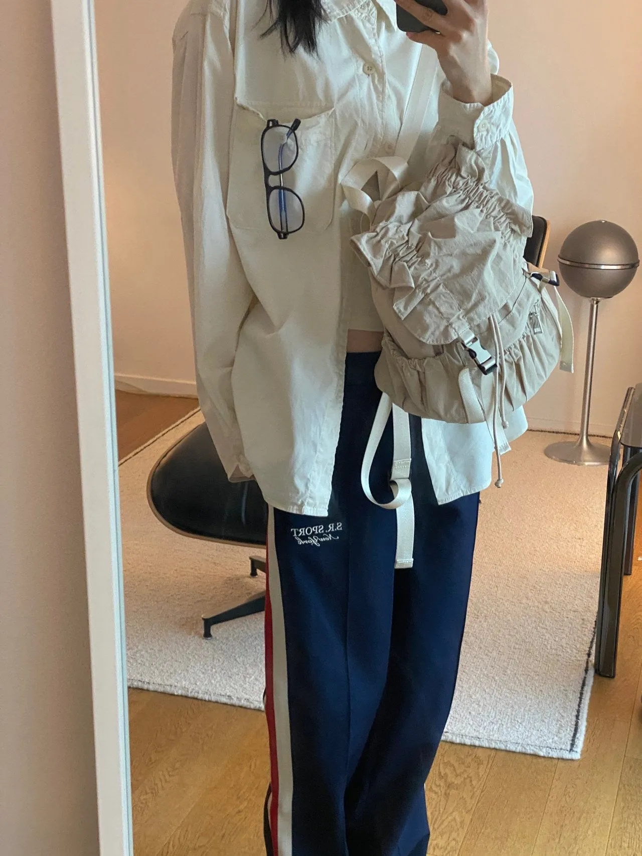 RUFFLE ME BACKPACK
