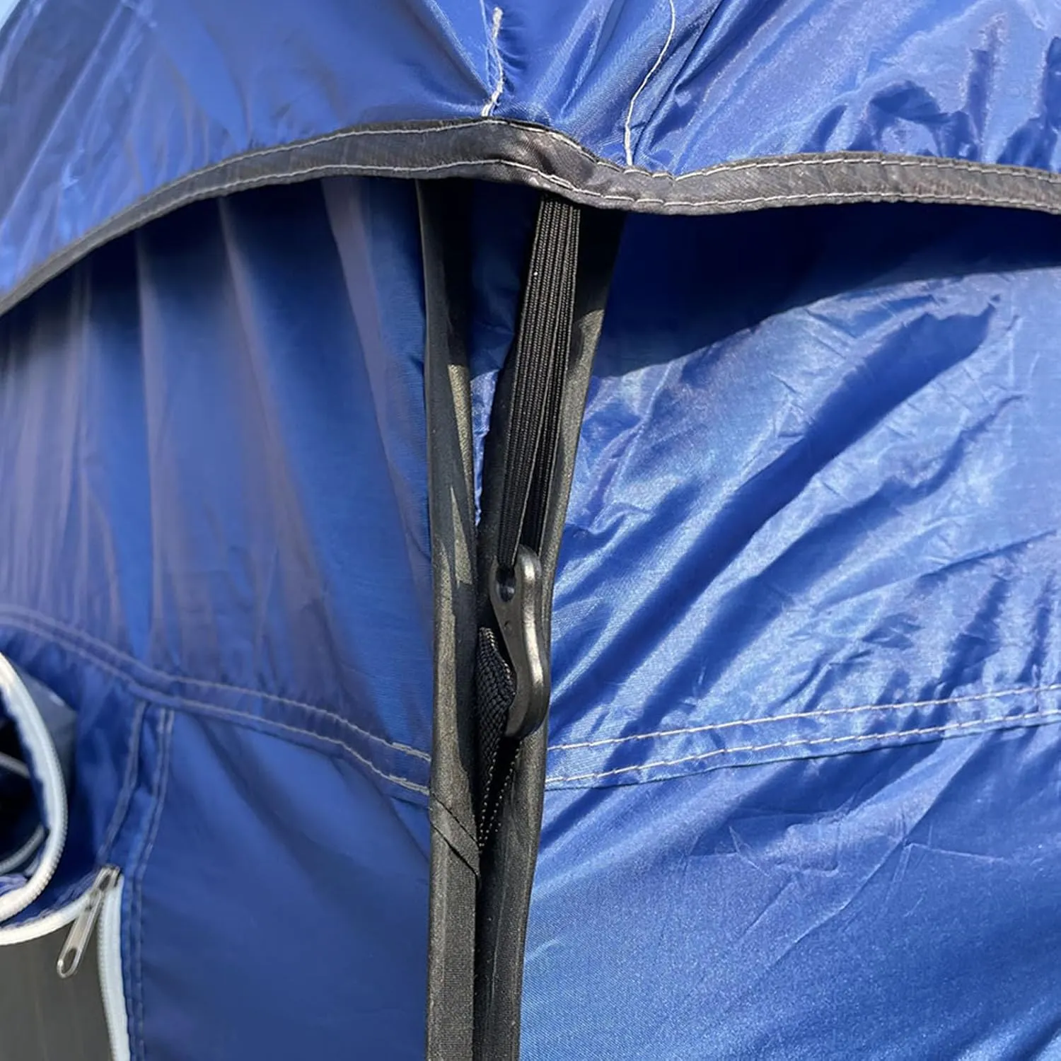 SUV Tent Family Car Camping Tent,Pop-Up Tailgate Tents Universal 2-5 Person Vehicle Car Tent,Suitable Family Camping Traveling Outdoor Activities