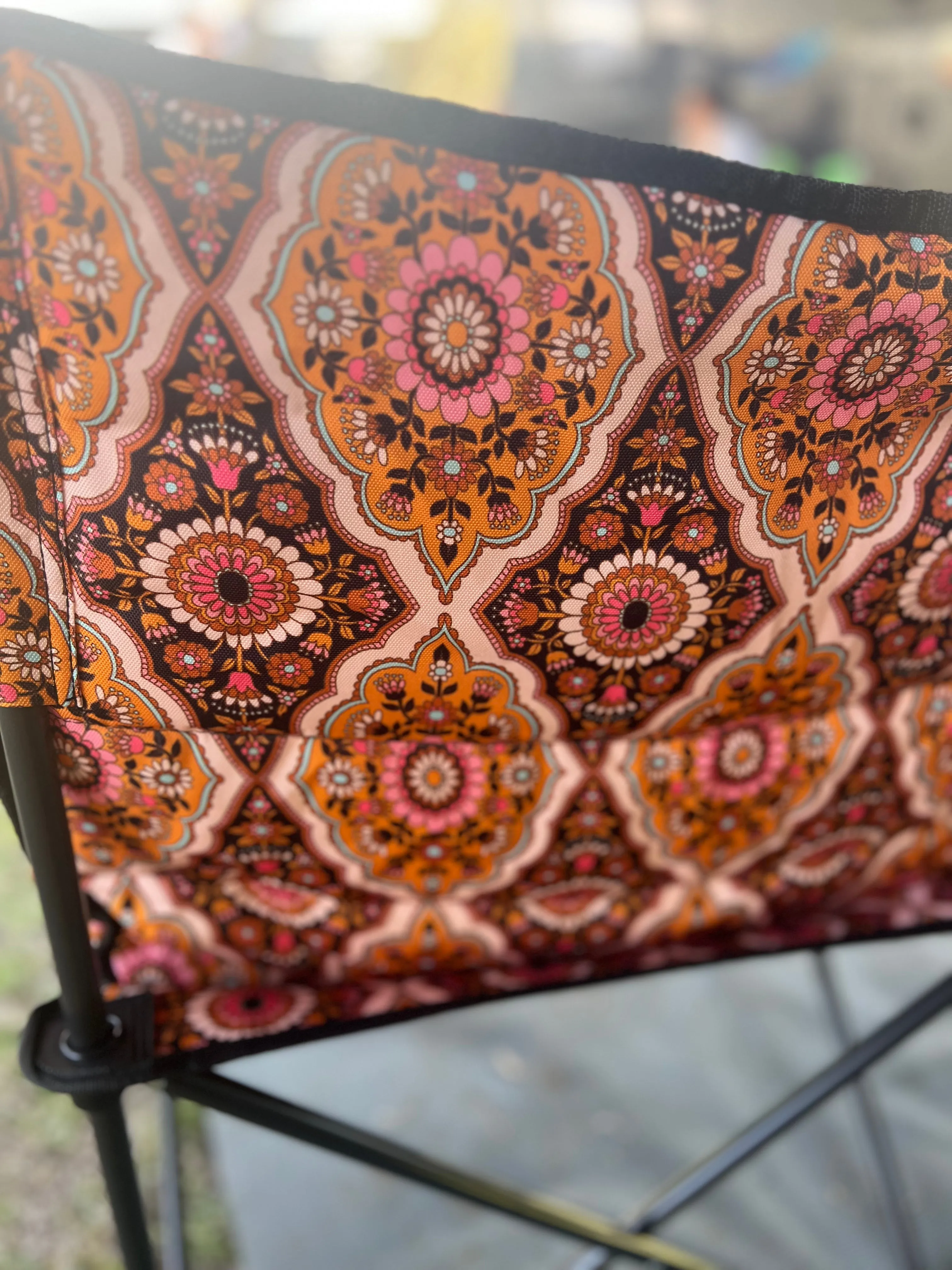 The Meraki Loveseat Chair