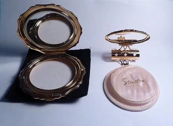 Unused enamel boxed Stratton lipstick holder and compact 1970s vintage compacts for sale