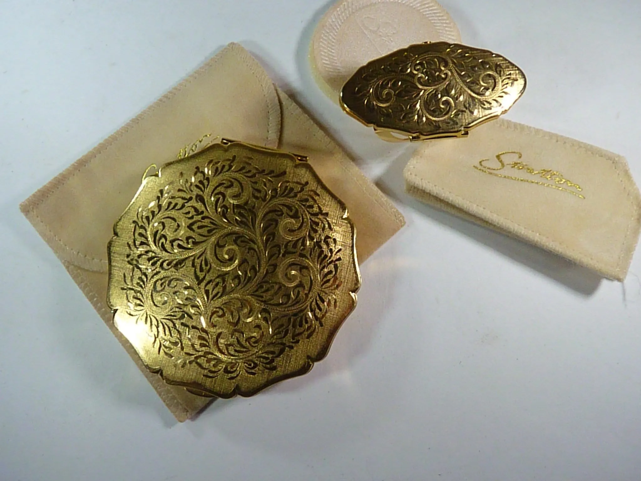 Unused Stratton Vanity Set 22 Ct Gold Plated Compact & Lipstick Mirror