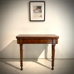 Victorian period Foldable Occasional Vintage Table