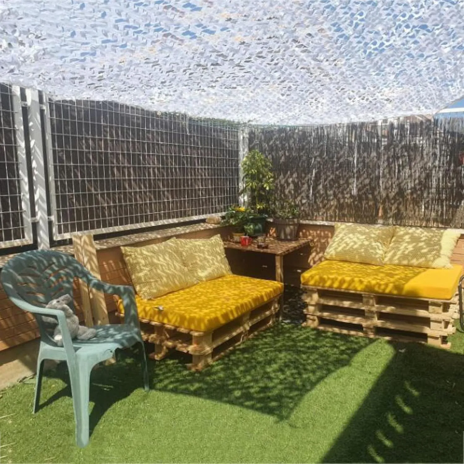 White Camouflage net, Outdoor Shade Netting, Camping camo net, Sun Protection Tent, Party Decoration Photography Garden pergola, roof, carport Ventilation mesh,White-3x9m(9.8x29.5ft)