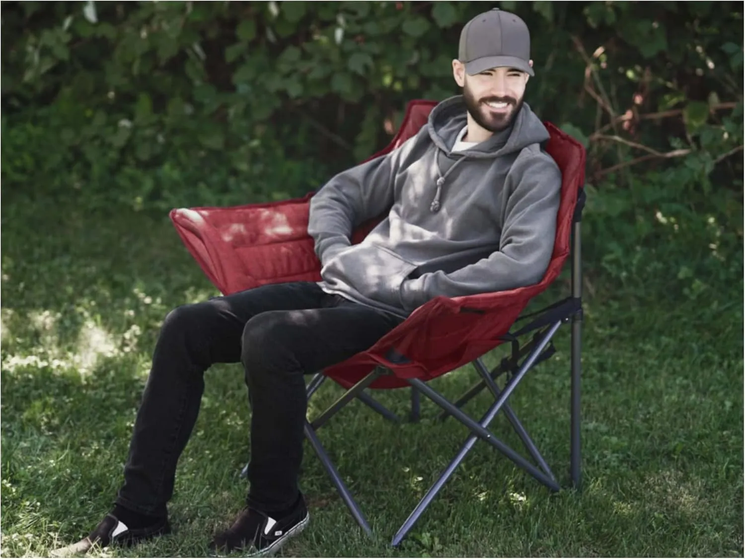 Zenithen Limited Foldable Portable Guidesman Padded Folding Chair, Perfect for Camping, Outdoor Sporting Events, Patio Furniture and Campires, Red (Pack of 1)